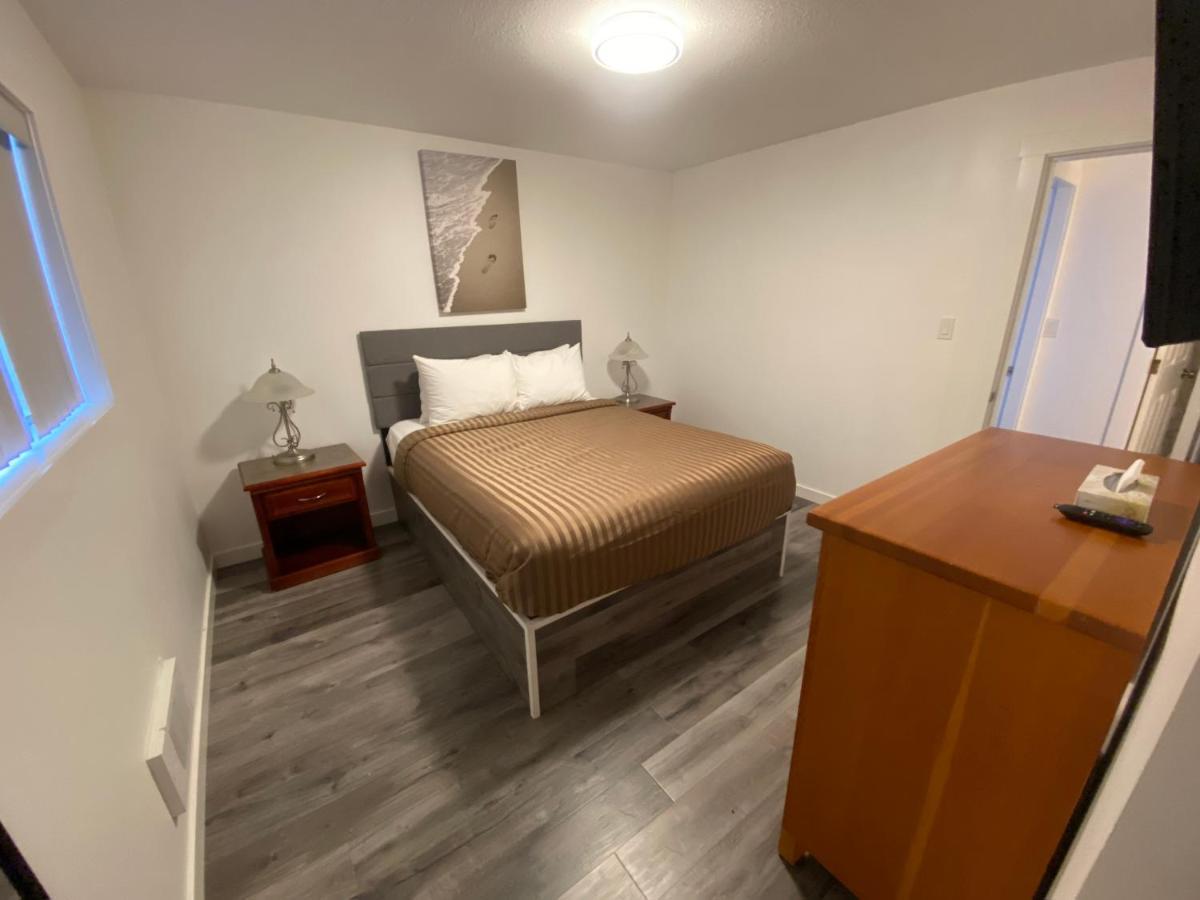 Riverside Resort & Rv Park Кваликум-Бич Экстерьер фото